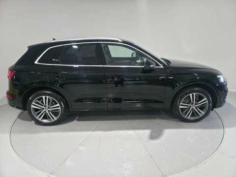 Audi Q5 2.0 Q5 Phev NL20VJD Black #5