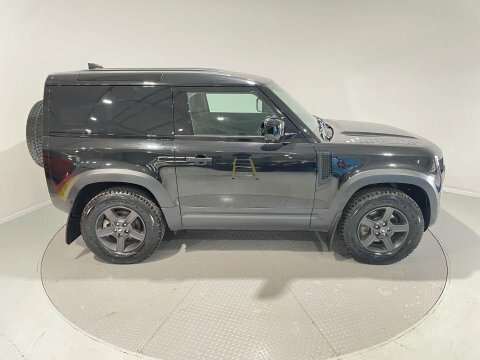 Land Rover Defender 3.0 Defender Hard AF71OSW Black #4