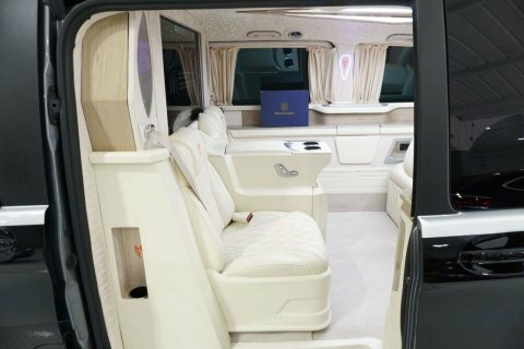 Mercedes-Benz V Class 2.0 V220d Amg WA72OVF Grey #5