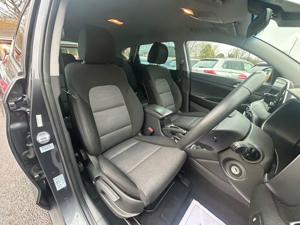 Hyundai Tucson 1.6L Se Nav WS19HFV Grey #6
