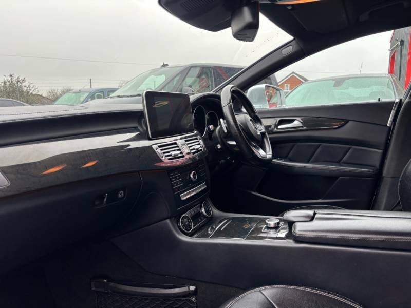 Mercedes-Benz CLS Cls 220D Amg Line 7G-tronic - 2018 18 Silver #3