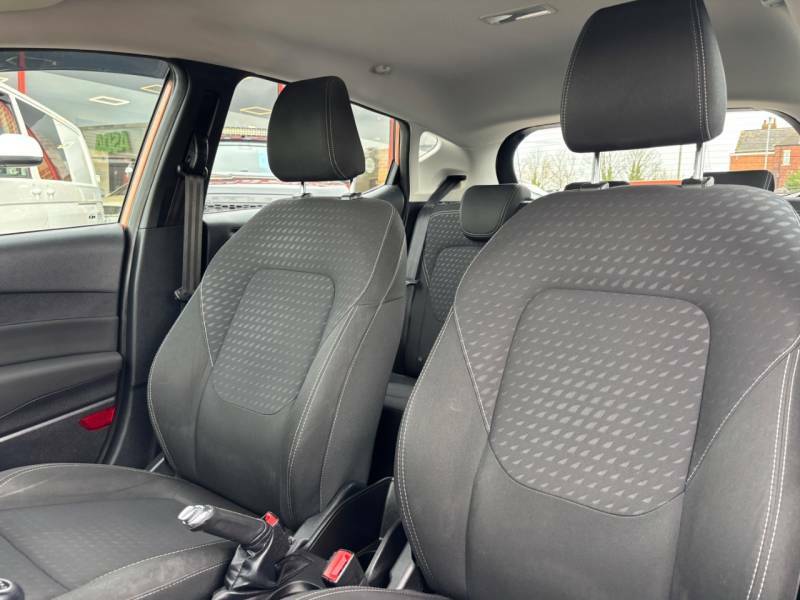 Ford Fiesta 1.5 Tdci Zetec Bo Play -Full Service History- AX19JXC Brown #4