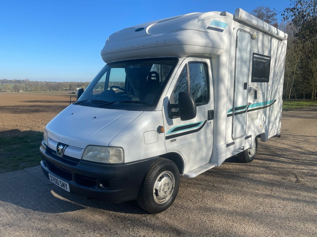 Peugeot Boxer 2.8Hdi Autsleeper Executive Gls White #1