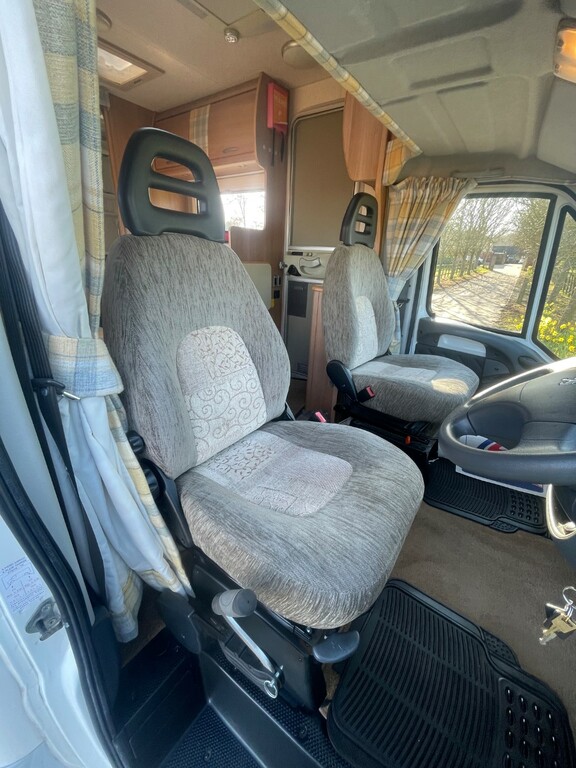 Peugeot Boxer 2.8Hdi Autsleeper Executive Gls White #10