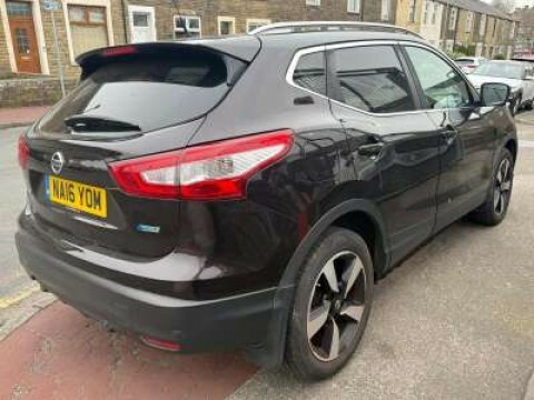 Nissan Qashqai Suv 1.5 Dci N-connecta 2016 NA16YOM Black #3