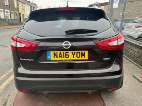 Nissan Qashqai Suv 1.5 Dci N-connecta 2016 NA16YOM Black #4