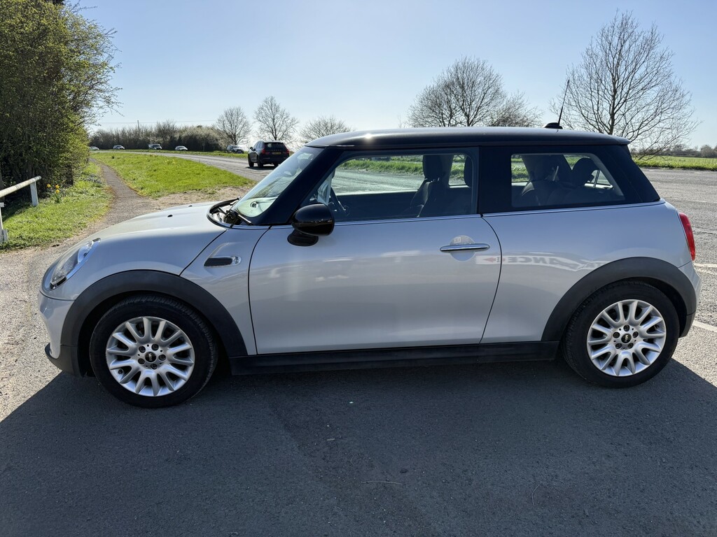 Mini Hatch Hatchback 1.5 Cooper D 3-Door Hatch 2014 YH64ZHV Silver #5