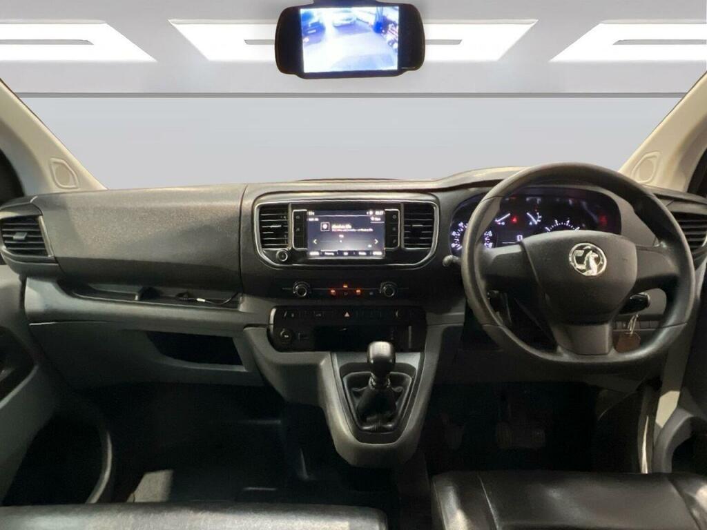 Vauxhall Vivaro Panel Van 2.0 Turbo D 3100 Dynamic L2 H1 Euro 6 S FL70HHY White #5