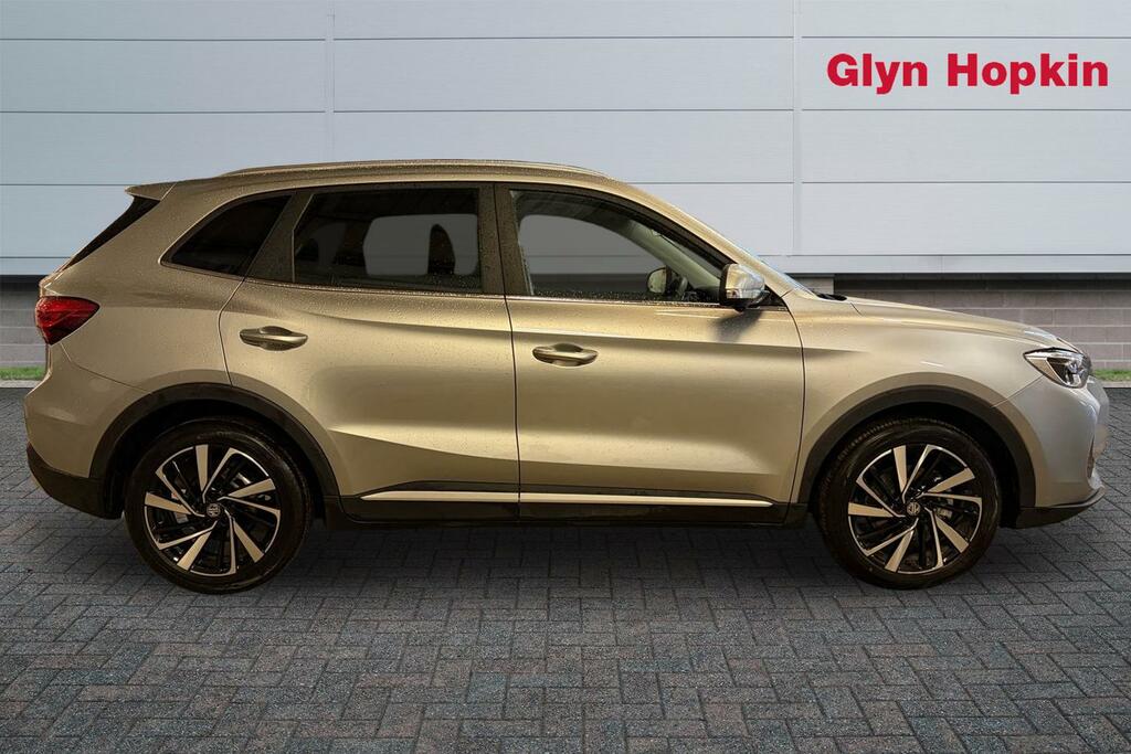 MG ZS 1.5 Hybrid Trophy LS75UPP Silver #2