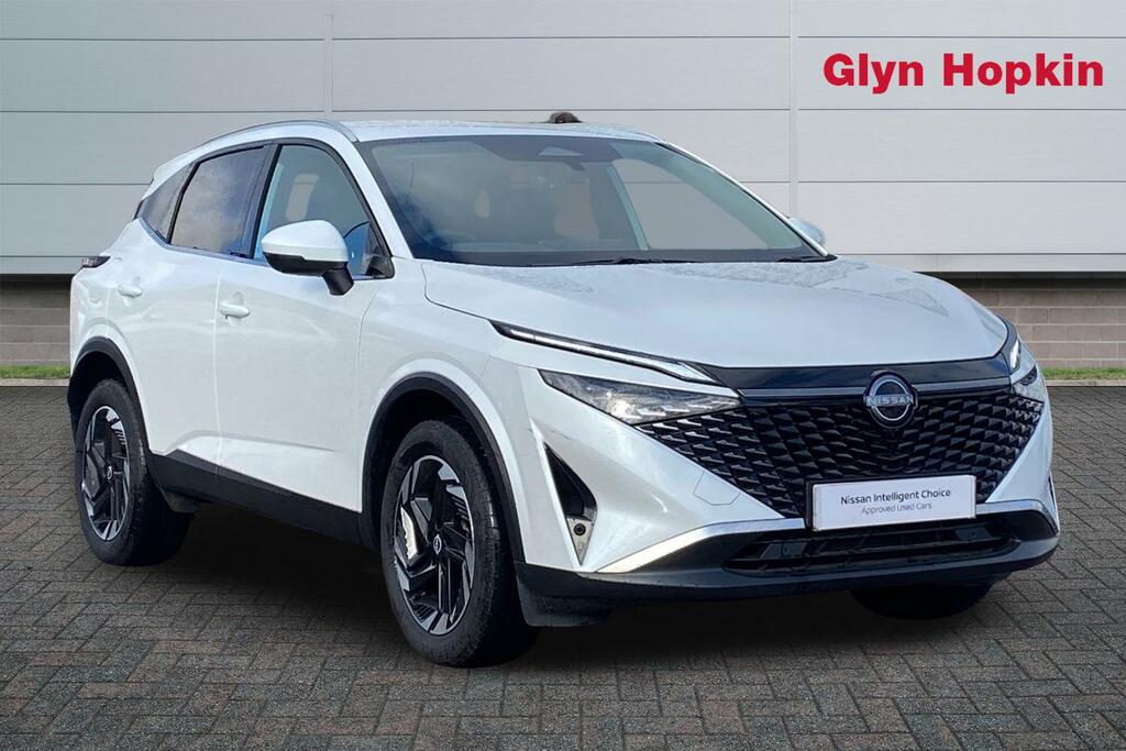 Nissan Qashqai 1.3 Dig-t Mh N-connecta White