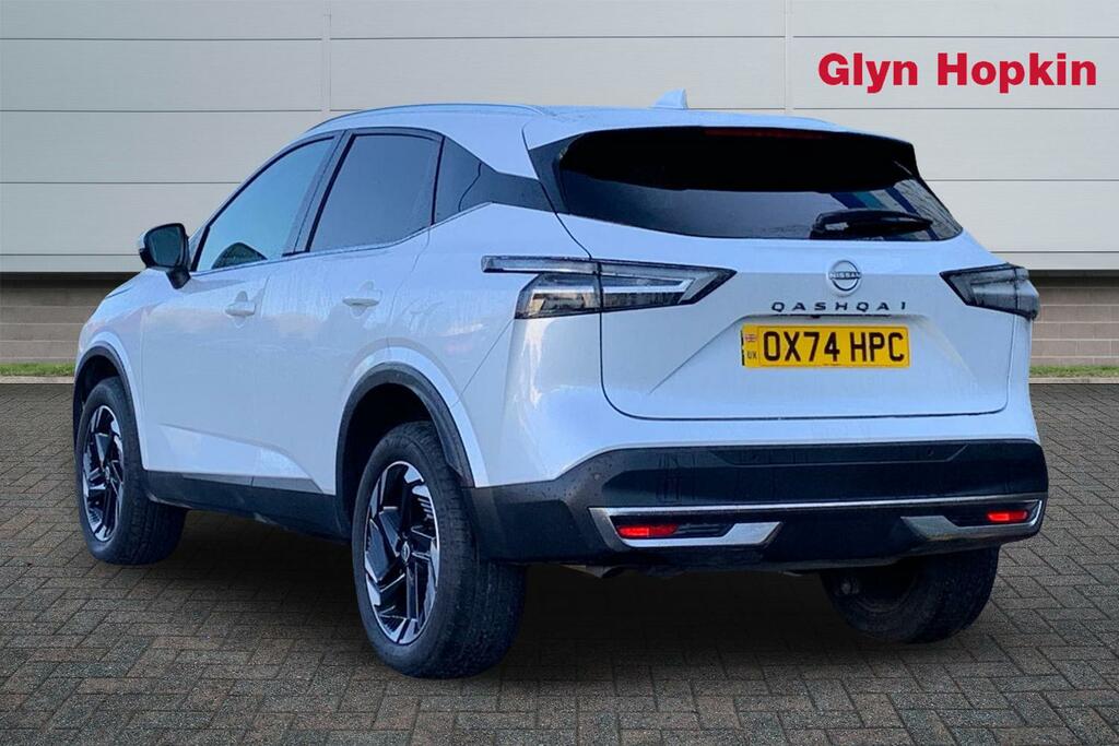 Nissan Qashqai 1.3 Dig-t Mh N-connecta OX74HPC White #5