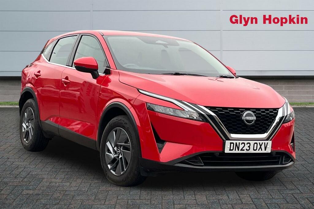 Nissan Qashqai 1.3 Dig-t Mh Acenta Premium Red