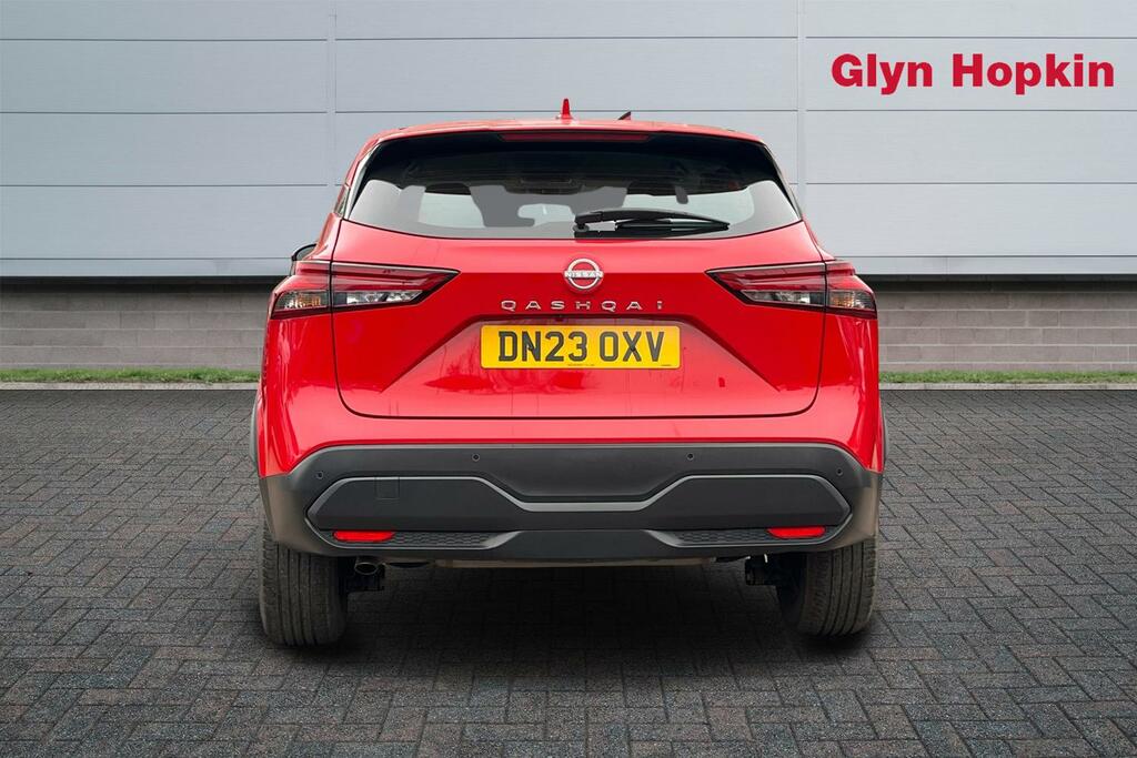 Nissan Qashqai 1.3 Dig-t Mh Acenta Premium DN23OXV Red #4