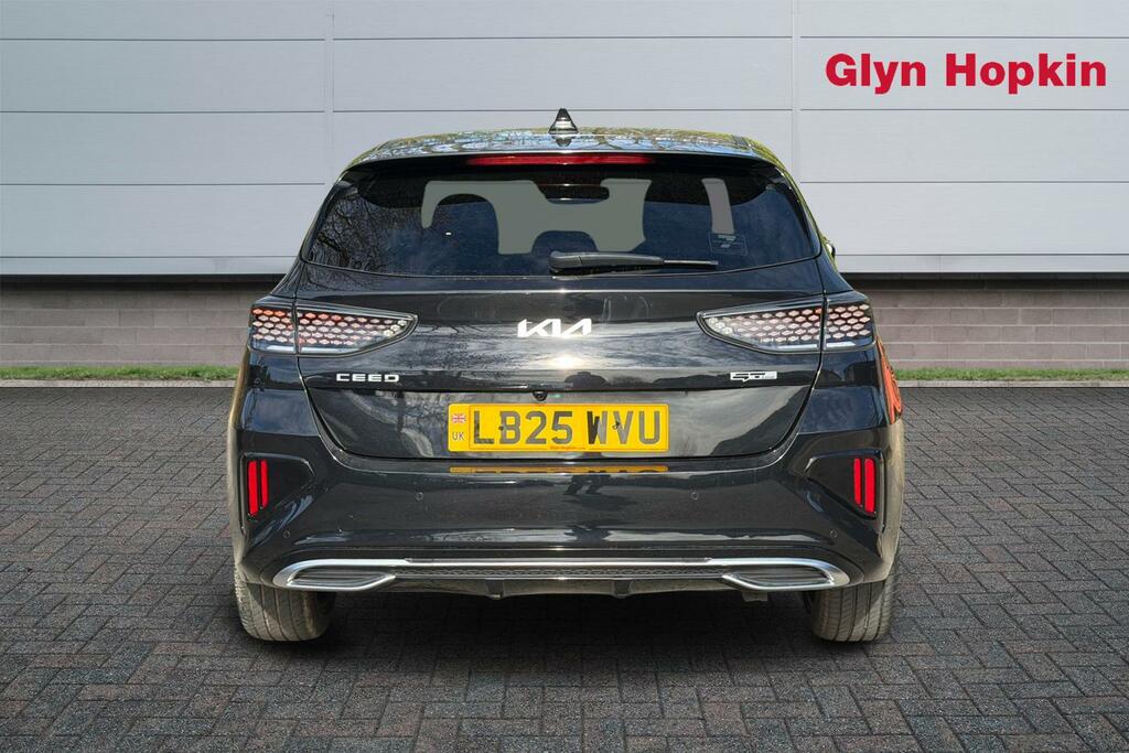 Kia Ceed 1.5T Gdi Isg 138 Gt-line Dct LB25WVU Black #4