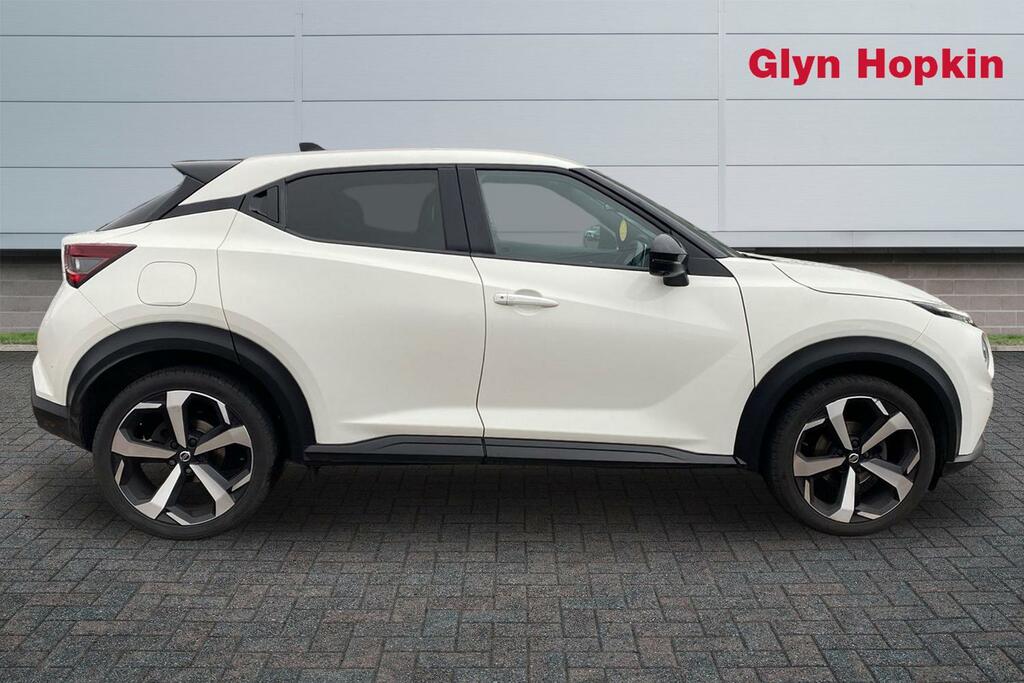 Nissan Juke 1.0 Dig-t 114 Tekna LN22UWT White #2