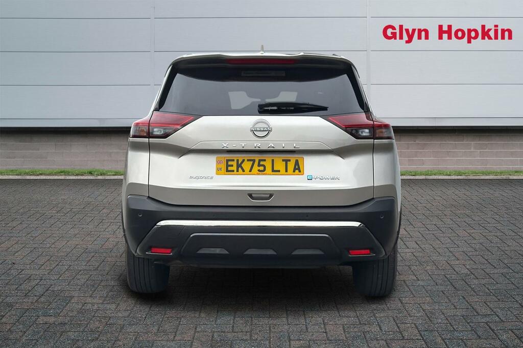 Nissan X-Trail 1.5 E-power E-4orce 213 N-trek 7 Seat EK75LTA Silver #4