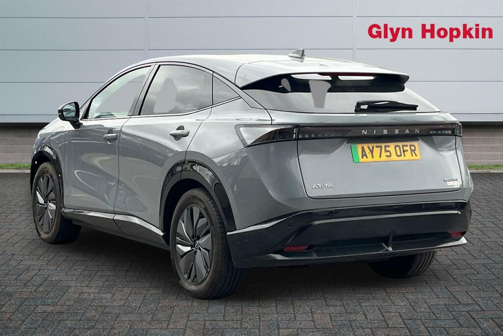 Nissan Ariya 225Kw Evolve 87Kwh 22Kwch E-4orce Grey #5