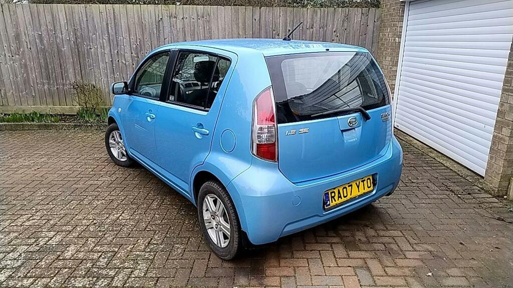 Daihatsu Sirion 1.3 Se Gold #3