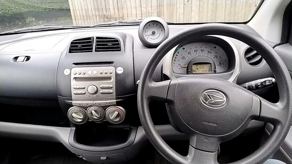 Daihatsu Sirion 1.3 Se Gold #6