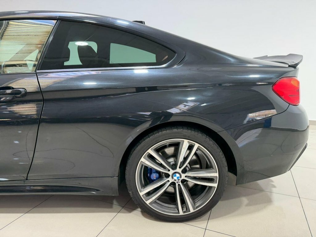 BMW 4 Series Gran Coupe 3L M Sport Black #6