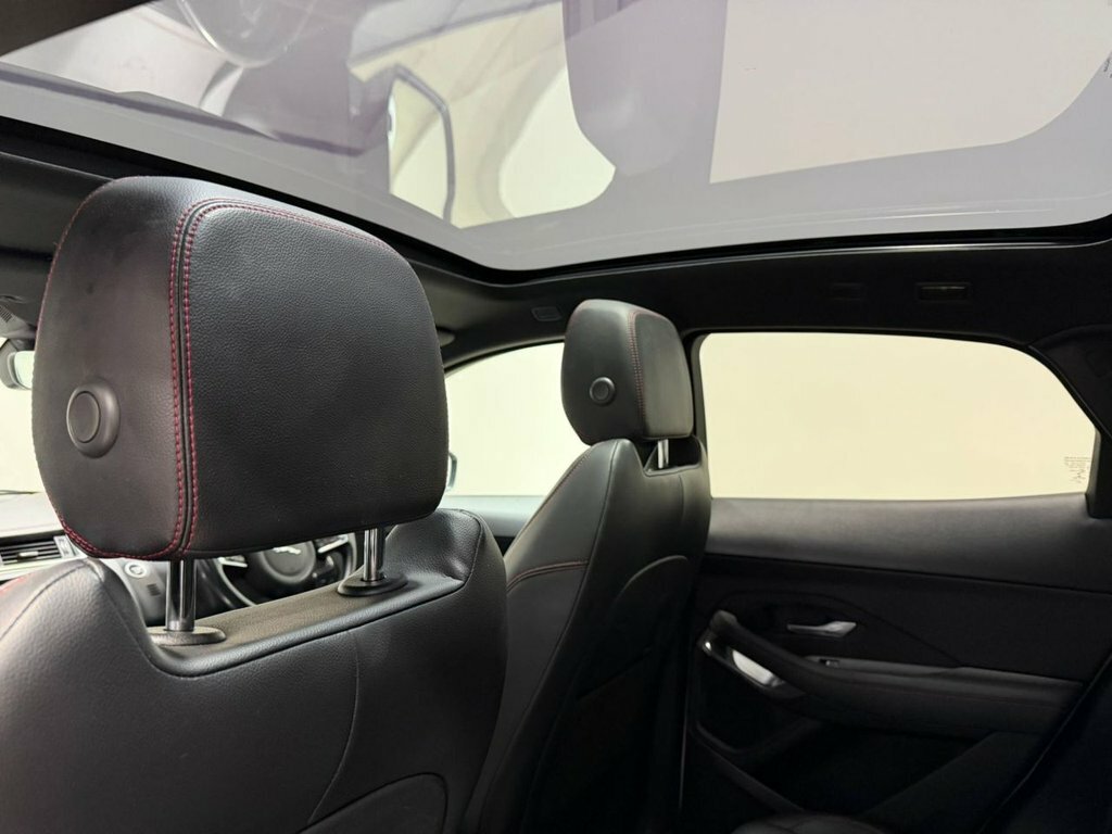 Jaguar E-Pace 2L Chequered Flag SN69UOH White #5