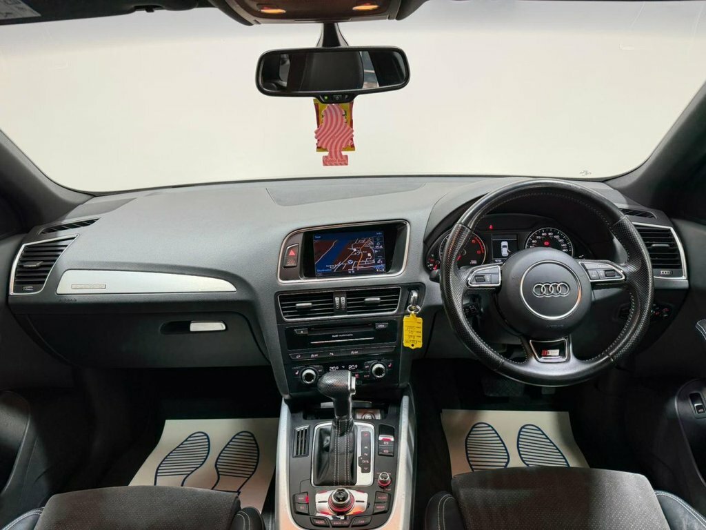 Audi Q5 2L S Line Plus FV66VMX Silver #4