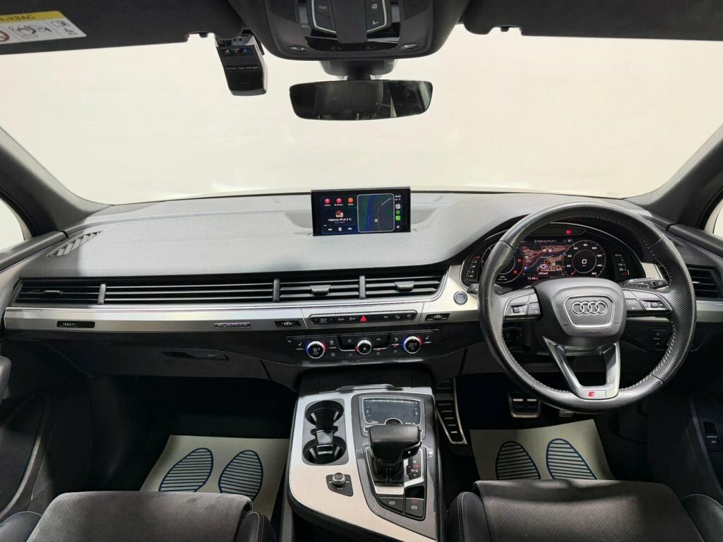 Audi Q7 3L S Line WR68FHX Black #4