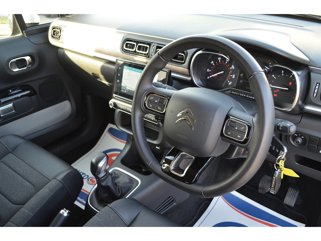 Citroen C3 Puretech Shine Plus CF71VNA Black #2