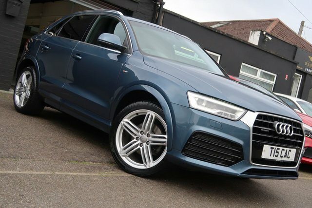 Audi Q3 2015 2.0 Tfsi S Line Plus Suv S Tronic T15CAC Blue #2