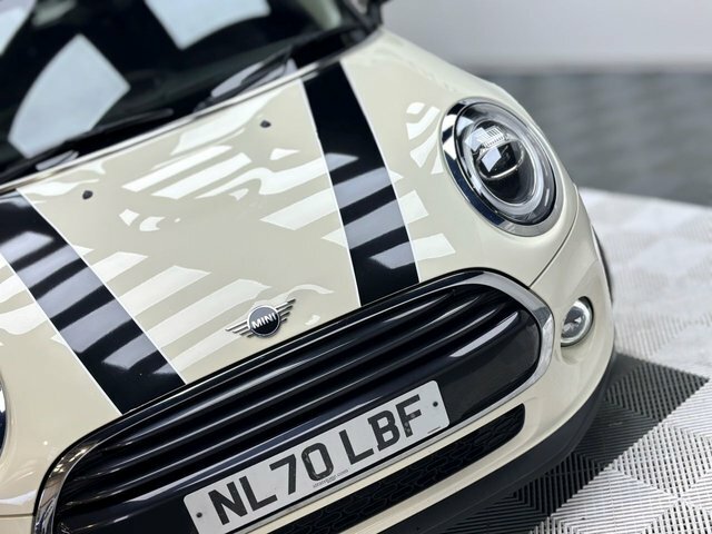 Mini Hatch 1.5 Cooper Classic Hatchback Eur NL70LBF White #6