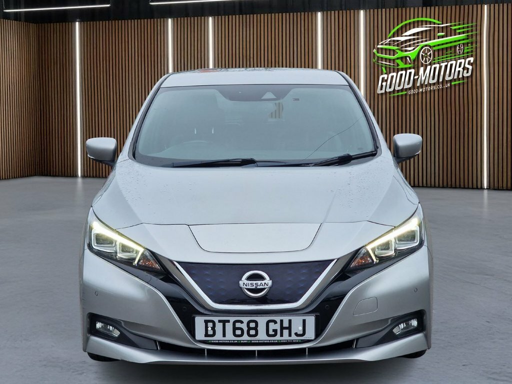 Nissan Leaf Hatchback BT68GHJ Silver #4
