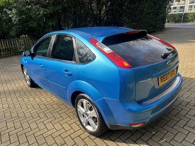 Ford Focus Zetec Climate RE07UXS Blue #6