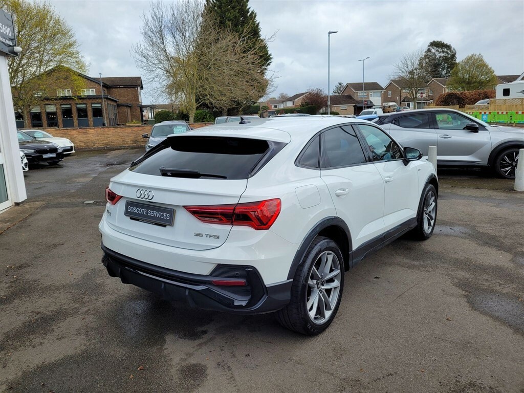 Audi Q3 1.5 Tfsi Cod 35 Black Edition Sportback S Tronic E DX23WSF White #6