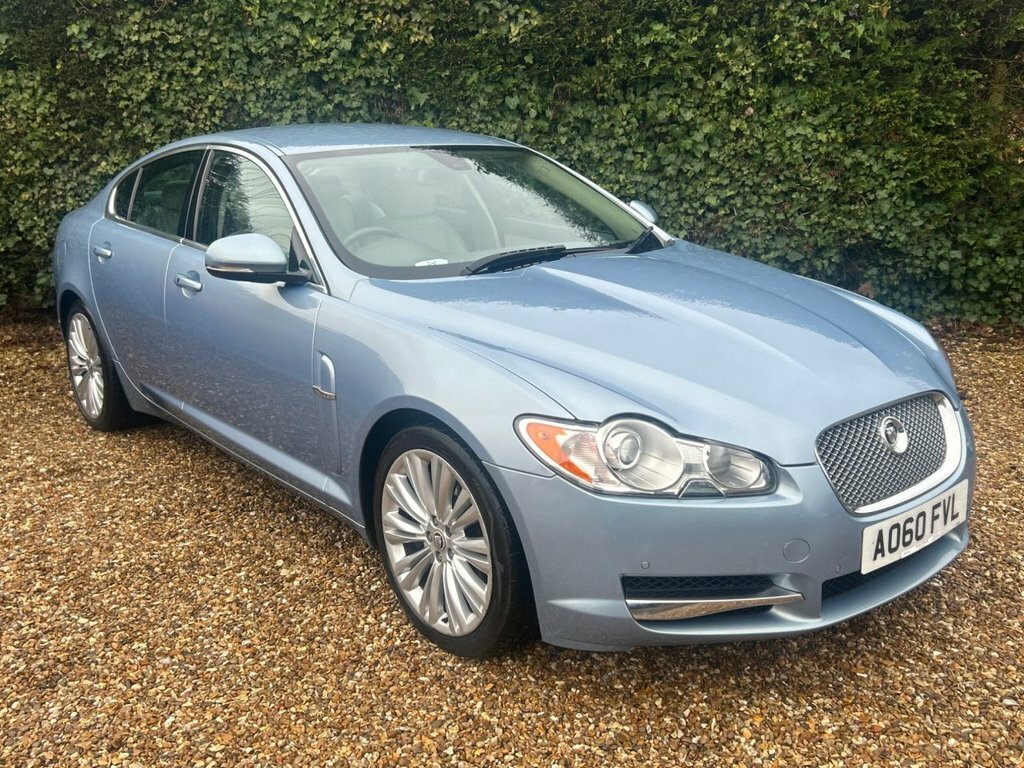 Jaguar XF 3.0D V6 Premium Luxury Saloon Euro Blue