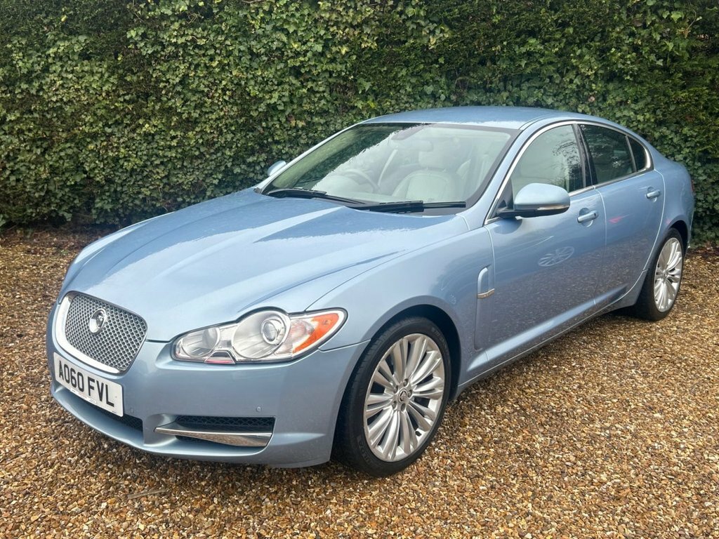 Jaguar XF 3.0D V6 Premium Luxury Saloon Euro AO60FVL Blue #3