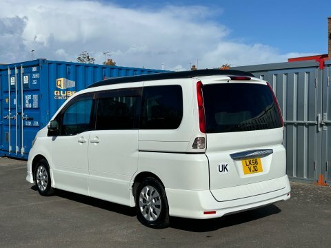 Nissan Serena Purple #3