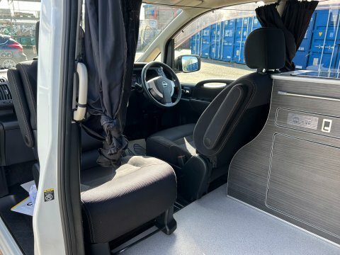 Nissan Serena Purple #18