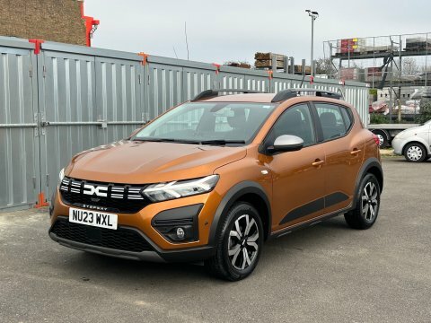 Dacia Sandero Stepway Journey Tce Sat Orange
