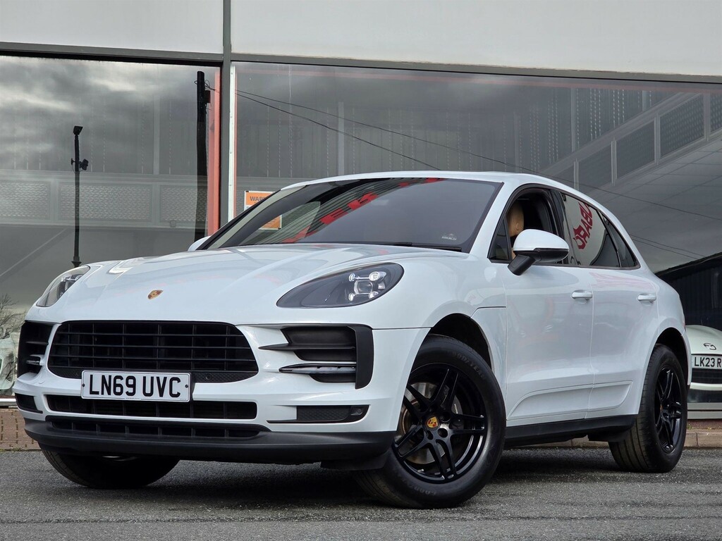 Porsche Macan 2.0T Suv Pdk 4Wd Euro 6 Ss 245 Ps LN69UVC White #4