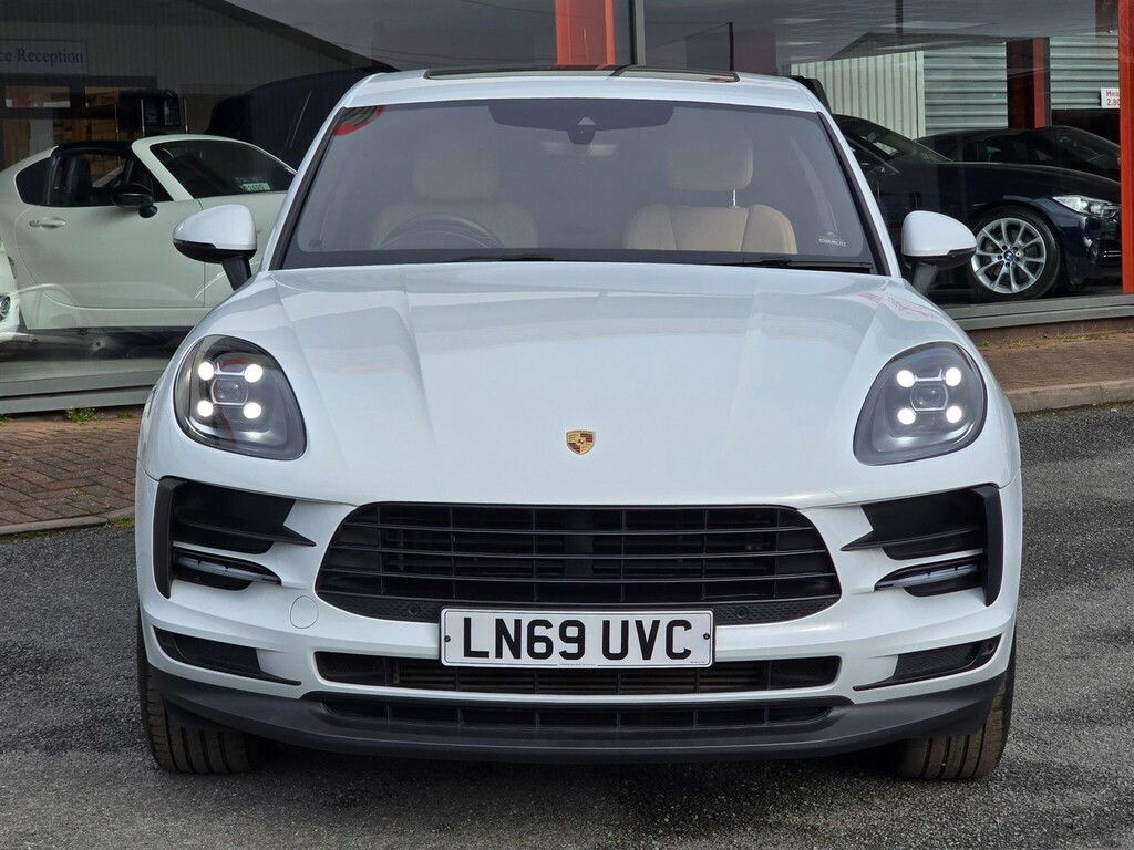 Porsche Macan 2.0T Suv Pdk 4Wd Euro 6 Ss 245 Ps LN69UVC White #3