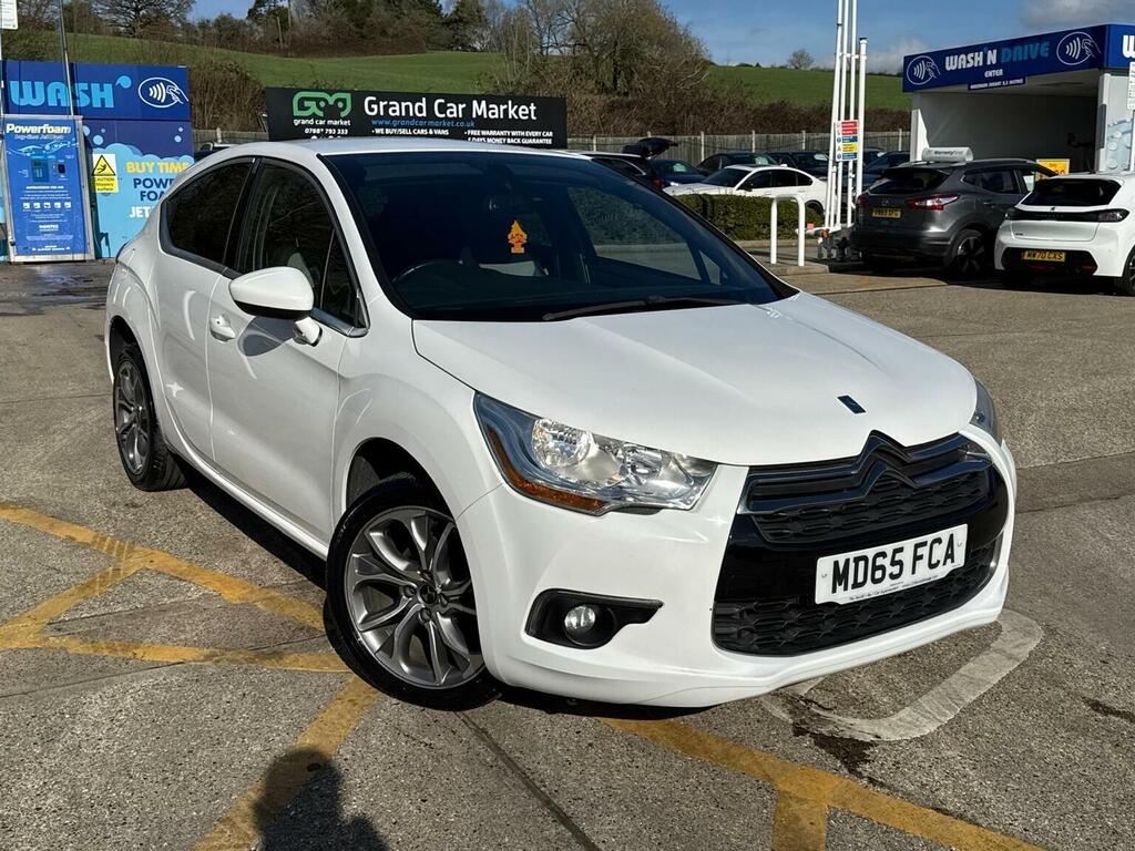 DS DS 4 Hatchback 1.6 Bluehdi Dstyle Nav Euro 6 Ss White