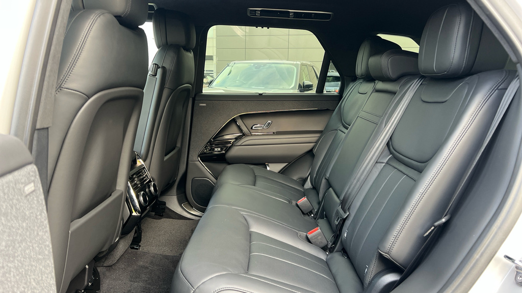 Land Rover Range Rover Sport Matt Edition Grey #4