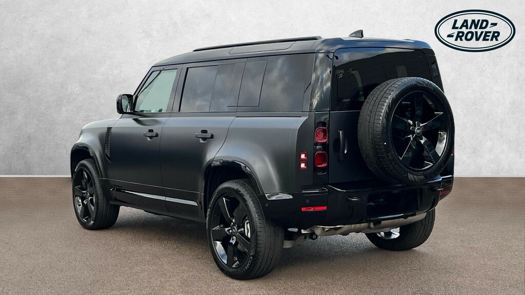 Land Rover Defender 110 X-dynamic Se 110 Matt Edition Black #2