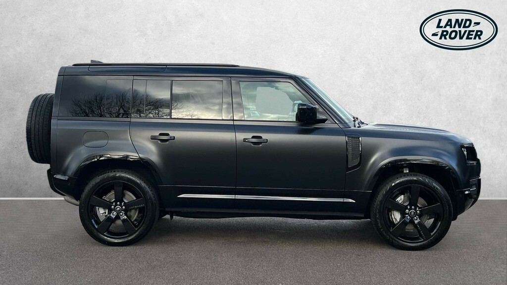 Land Rover Defender 110 X-dynamic Se 110 Matt Edition Black #5