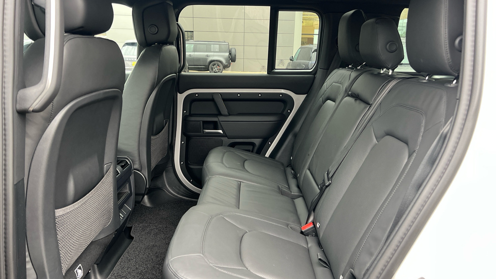 Land Rover Defender 110 X-dynamic Hse 110 Grey #4