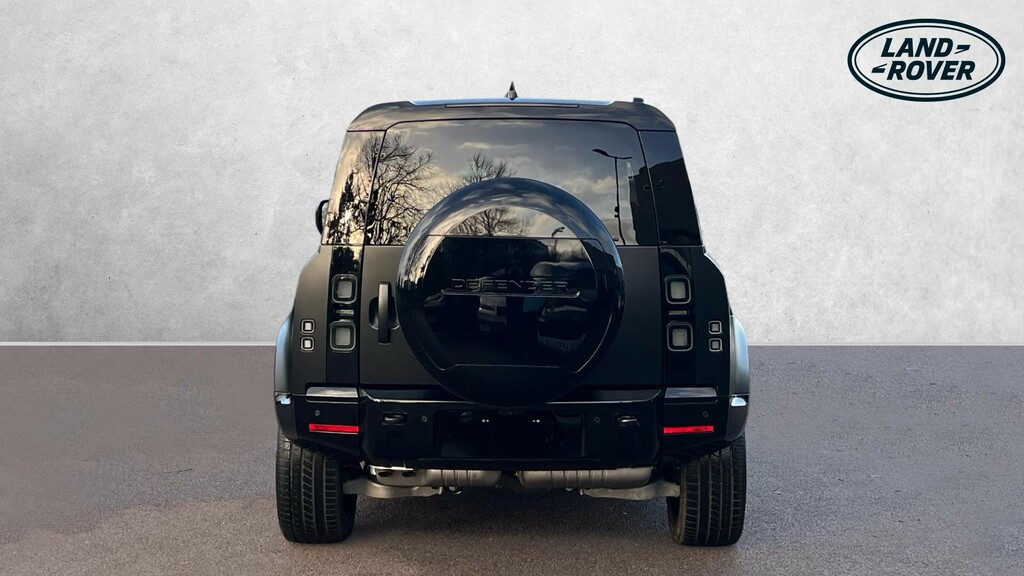 Land Rover Defender 90 X-dynamic Se 90 Matt Edition Black #6
