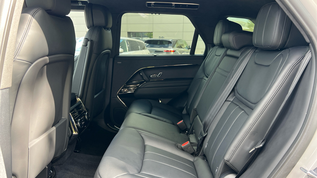 Land Rover Range Rover Sport Matt Edition Grey #4
