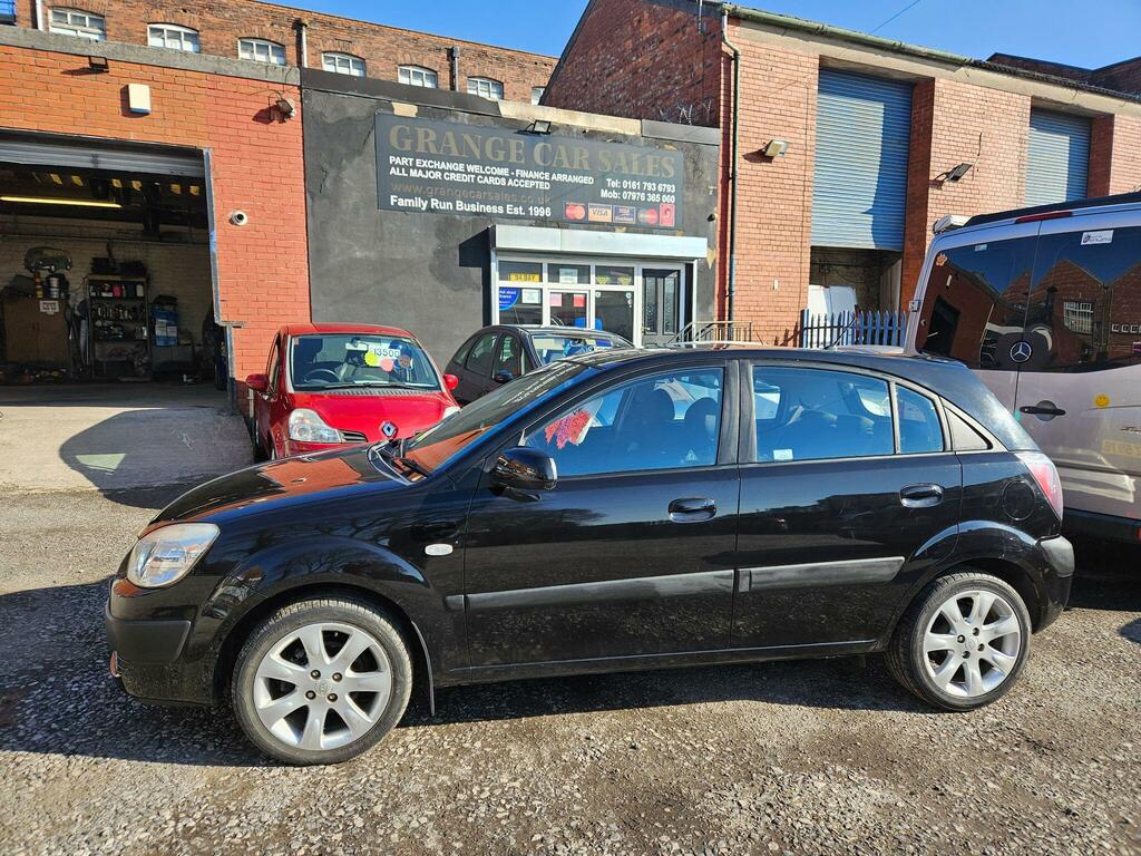 Kia RIO 1.5 Crdi Sport Black #4