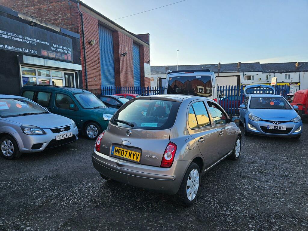 Nissan Micra 1.4 16V Spirita Beige #3