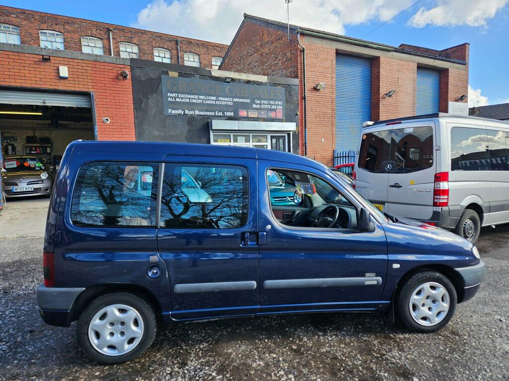 Citroen Berlingo 1.9D Forte Multispace Blue